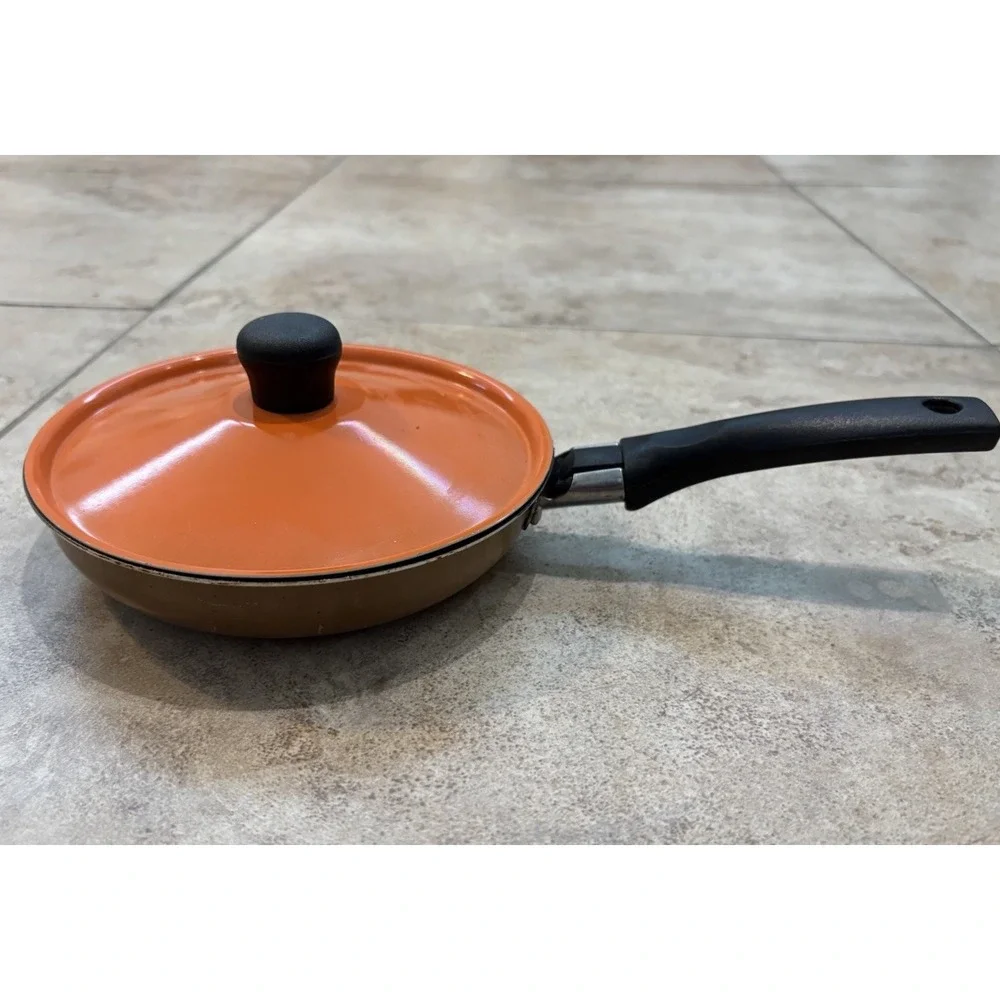 IMUSA 8in Nonstick Fry Pan Skillet Brown Bronze with Orange Metal Lid